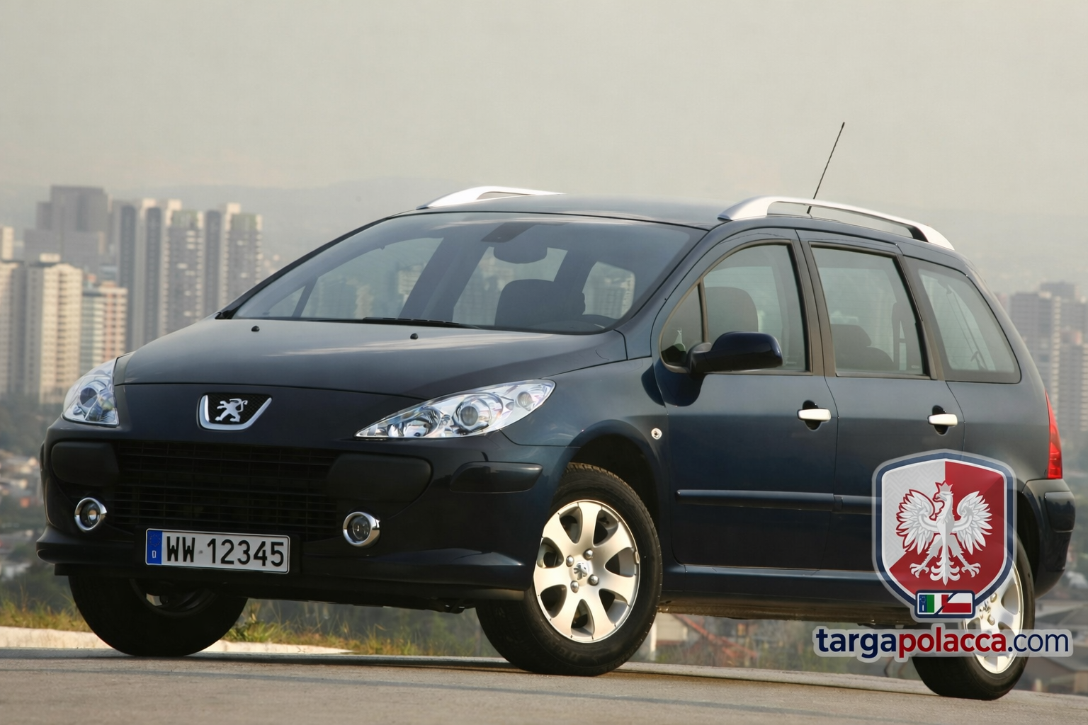 Noleggio auto targa polacca a Napoli con polizza auto polonia copertura italia